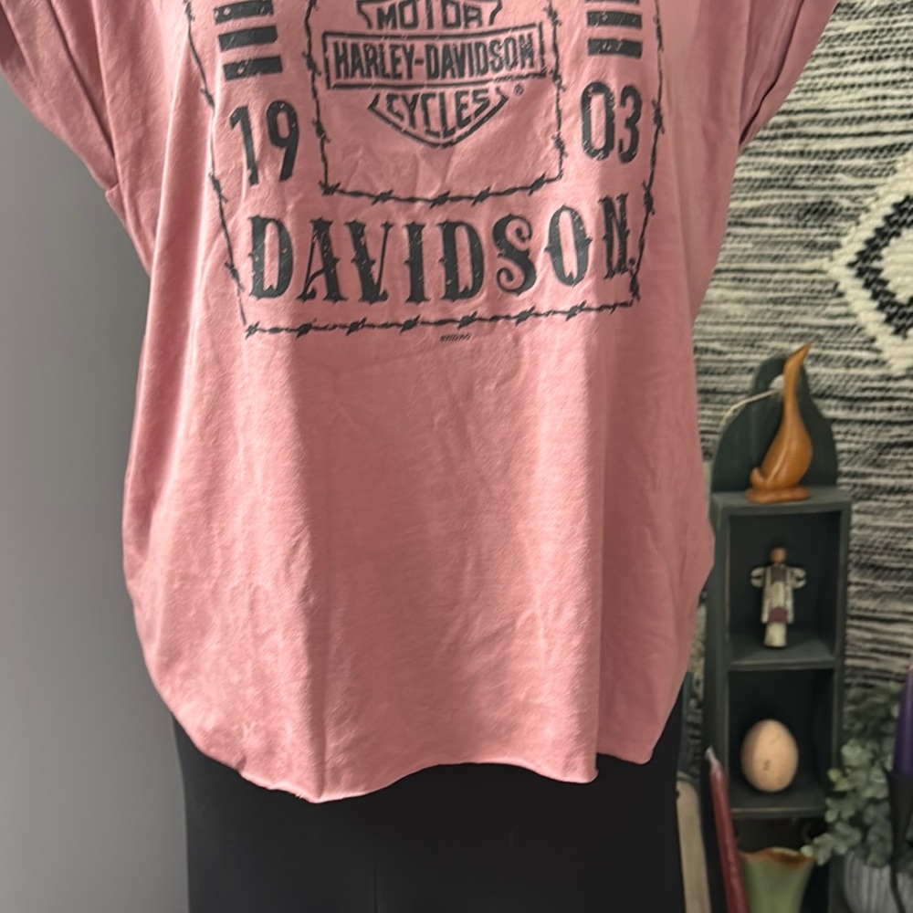 Harley-Davidson Capped Sleeveless  Vehicle Operations Graphic Tee. Size L - Picture 8 of 11